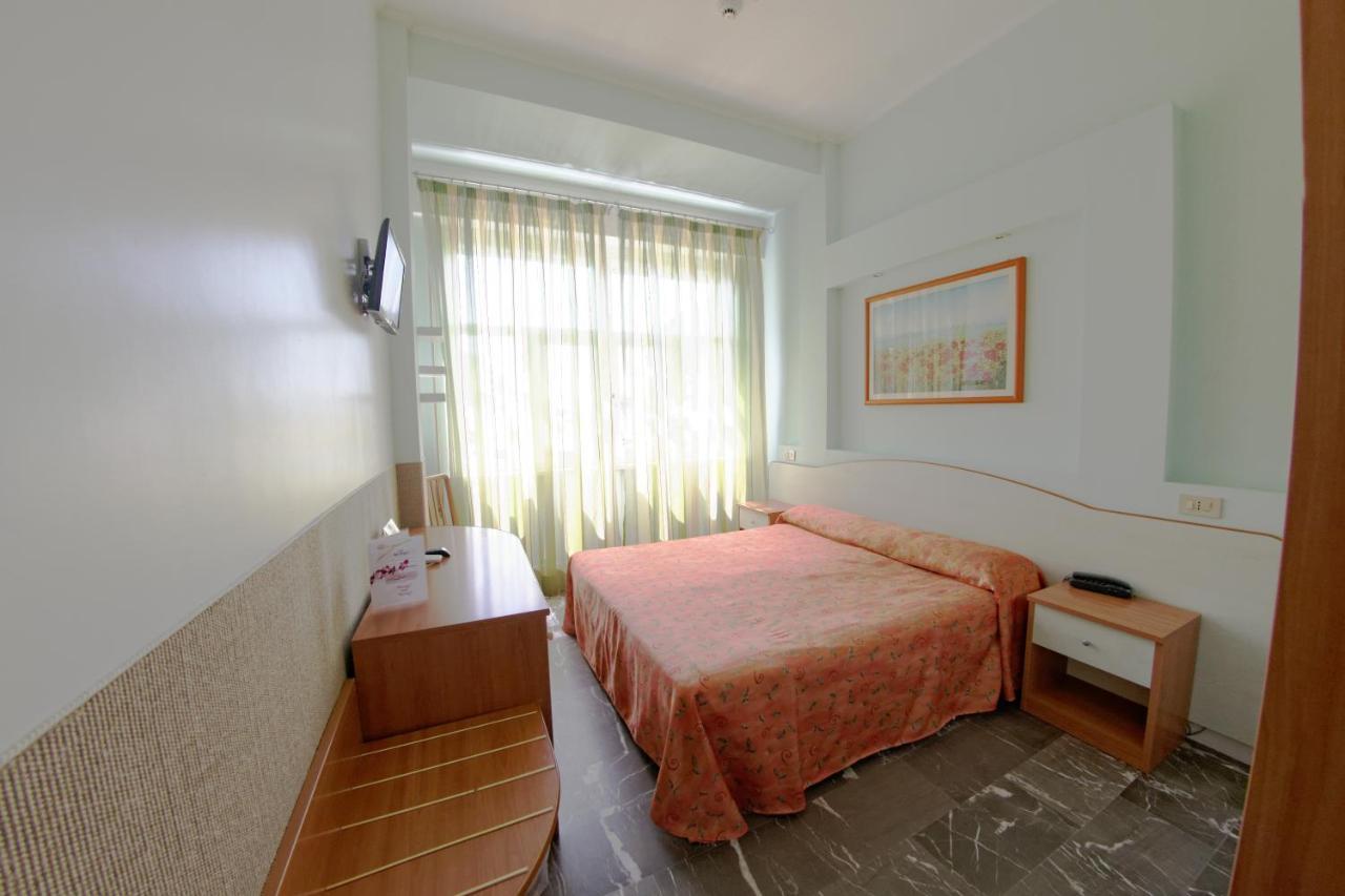 Capo Circeo Beach Resort Spa Fronte Mare San Felice Circeo Ngoại thất bức ảnh