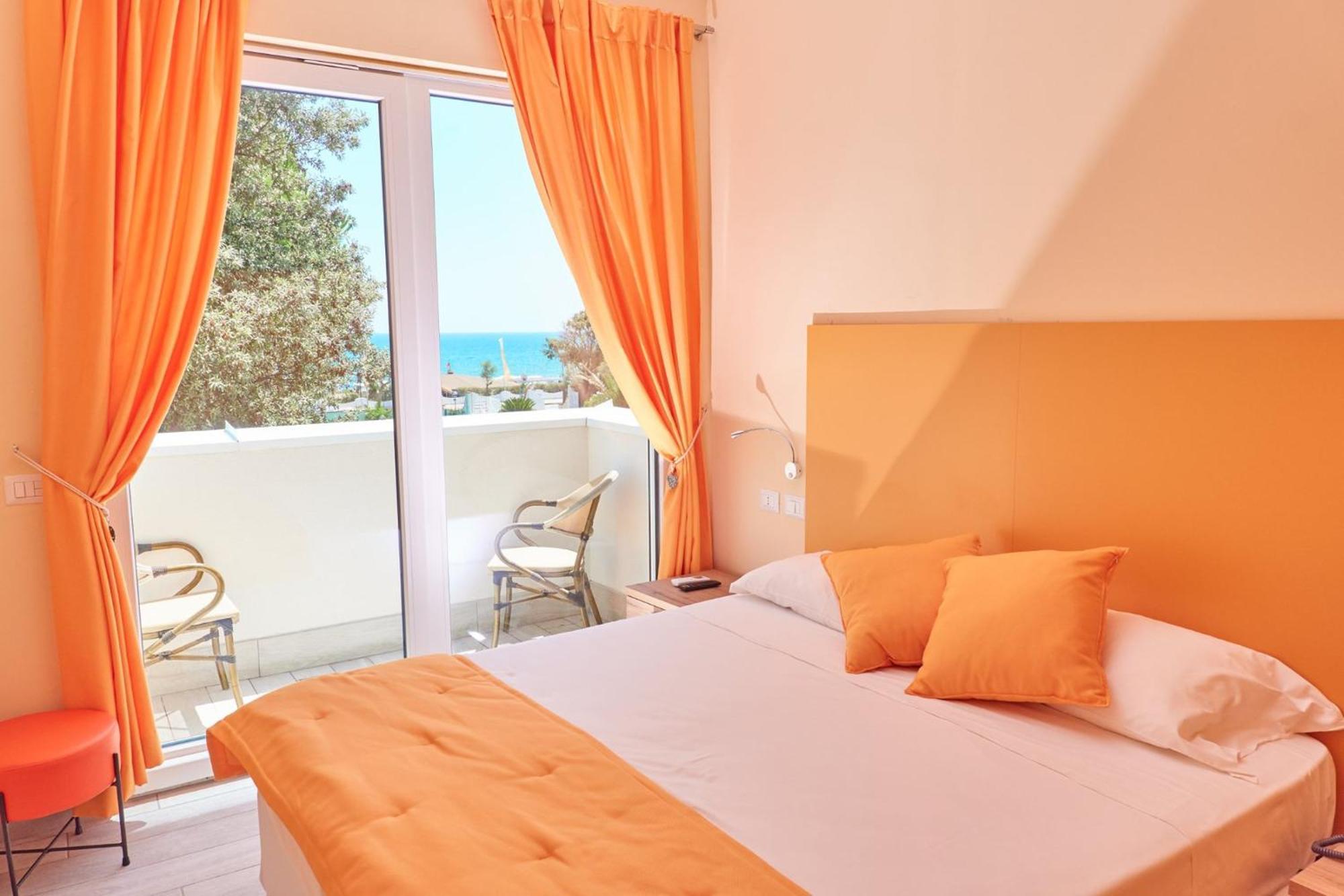 Capo Circeo Beach Resort Spa Fronte Mare San Felice Circeo Ngoại thất bức ảnh